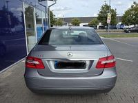 Gebraucht Mercedes E250 Avantgarde 204 PS (150 kW) 2011 Limousine