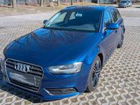 Gebraucht Audi A4 Ambition 170 PS (125 kW) 2012 Blau Kombi