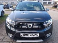 Gebraucht Dacia Sandero Stepway 90 PS (66 kW) 2017 Grau Limousine