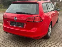 Gebraucht VW Golf VII Comfortline 110 PS (80 kW) 2015 Rot Kombi