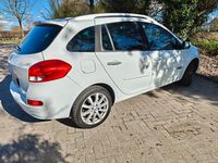 Gebraucht Renault Clio II Dynamique 88 PS (64 kW) 2009 Weiß Limousine