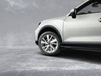 Gebraucht Audi Q2 Advanced Plus 150 PS (110 kW) 2025 Tausilber metallic SUV