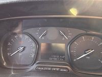 Gebraucht Opel Vivaro 122 PS (89 kW) 2020 Weiß Van / Kleinbus