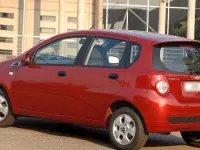 Gebraucht Chevrolet Aveo 84 PS (61 kW) 2010 Rot Kleinwagen