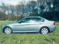 Gebraucht BMW 318 129 PS (94 kW) 2007 Grau Limousine