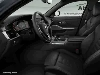 Używany BMW 330 Efficient Dynamics 258 KM (189 kW) 2021 Czarny Kombi