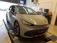 Gebraucht Cupra Born 150 kW (204 PS) 2024 Vaporgrau Kleinwagen