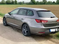 Używany Seat Leon ST FR 184 KM (135 kW) 2016 Szary Kombi