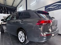 Gebraucht VW Golf VIII Life 150 PS (110 kW) 2022 Grau Kombi