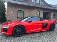 Gebraucht Audi R8 Spyder Ambiente 540 PS (397 kW) 2017 Rot Cabrio