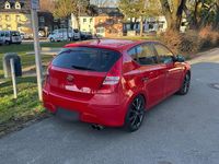 Gebraucht Hyundai i30 109 PS (80 kW) 2009 Rot Kleinwagen