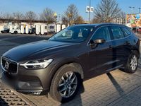 Gebraucht Volvo XC60 Momentum 190 PS (139 kW) 2019 Grau SUV
