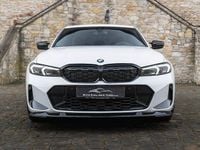 Gebraucht BMW 330 Performance 258 PS (189 kW) 2021 Weiß Limousine