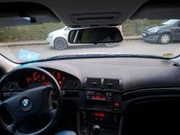 Gebraucht BMW 525 163 PS (119 kW) 2003 Silber Kombi