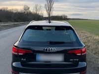 Gebraucht Audi A4 Advanced 190 PS (139 kW) 2019 Schwarz Kombi