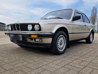 Gebraucht BMW 318 105 PS (77 kW) 1985 Andere farben Coupé