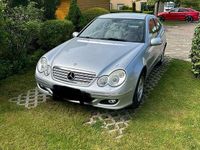 Gebraucht Mercedes C180 143 PS (105 kW) 2005 Silber Coupé