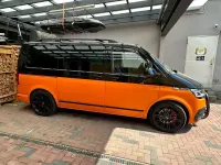 Gebraucht VW Multivan 271 PS (199 kW) 2023 Schwarz Van / Kleinbus