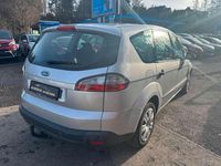 Gebraucht Ford S-MAX Ambiente 145 PS (106 kW) 2006 Silber Van / Kleinbus