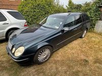 Gebraucht Mercedes E270 Avantgarde 177 PS (130 kW) 2003 Schwarz Kombi