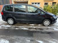 Gebraucht VW Sharan Trendline 150 PS (110 kW) 2015 Schwarz Van / Kleinbus