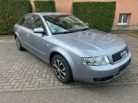 Gebraucht Audi A4 102 PS (75 kW) 2004 Blau Limousine