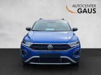 Gebraucht VW T-Roc Life 150 PS (110 kW) 2025 Blau SUV