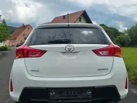 Gebraucht Toyota Auris Life+ 124 PS (91 kW) 2014 Weiß Limousine