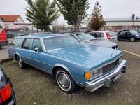 Second-hand Chevrolet Caprice 145 CP (106 kW) 1977 Albastru Berlinǎ