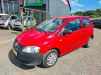 Gebraucht VW Fox 55 PS (40 kW) 2010 Rot Kleinwagen