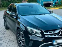 Gebraucht Mercedes GLA250 211 PS (155 kW) 2017 Schwarz SUV