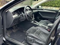 Gebraucht VW Passat Highline 190 PS (139 kW) 2015 Schwarz Kombi