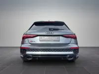 Gebraucht Audi RS3 Sportback Ambiente 400 PS (294 kW) 2023 Daytonagrau perleffekt Kleinwagen