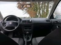 Gebraucht VW Golf IV 75 PS (55 kW) 2002 Silber Kleinwagen