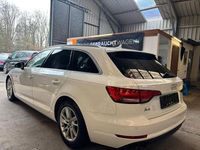 Gebraucht Audi A4 Basis 150 PS (110 kW) 2018 Weiß Kombi