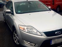 Gebraucht Ford Mondeo 125 PS (91 kW) 2010 Silber Limousine