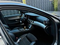 Gebraucht Mercedes E350 AMG line 258 PS (189 kW) 2017 Grau Kombi