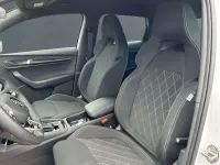 Gebraucht Skoda Karoq SportLine 150 PS (110 kW) 2025 Moonweiß SUV