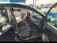 Gebraucht Hyundai i10 Intro Edition 65 PS (47 kW) 2016 Schwarz Kleinwagen