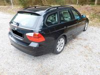 Gebraucht BMW 320 163 PS (119 kW) 2006 Schwarz Kombi