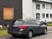 Gebraucht Opel Astra 140 PS (102 kW) 2015 Grau Kombi