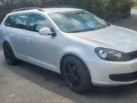 Gebraucht VW Golf VI 105 PS (77 kW) 2010 Silber Kleinwagen