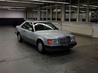 gebraucht Mercedes 200 CE + C124 + SAMMLER + 18.000 KM + H-Zulassung