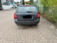Gebraucht Skoda Octavia 105 PS (77 kW) 2008 Grau Kombi