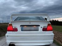 Gebraucht BMW 318 1998 Weiß Limousine