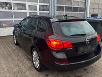 Gebraucht Opel Astra 125 PS (91 kW) 2012 Schwarz Kombi