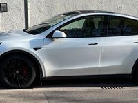 gebraucht Tesla Model Y Performance Made in Germany Perfekt. Zustand 3000KM