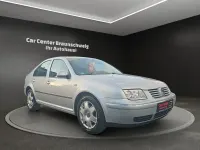 Gebraucht VW Bora Highline 102 PS (75 kW) 2003 Silber Limousine