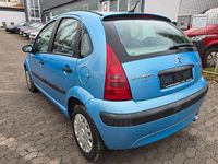Usado Citroën C3 60 CV (44 kW) 2003 Azul Berlina
