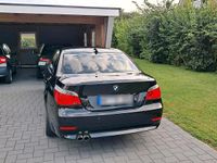 Gebraucht BMW 550 367 PS (269 kW) 2006 Schwarz Limousine